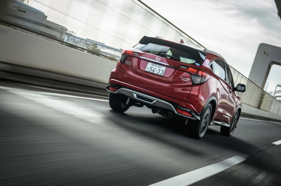  Honda Vezel Touring Modulo X 2019 года  (JP) (фото 18 из 31)